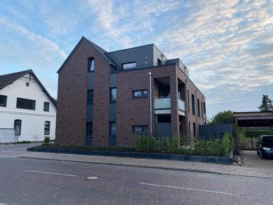 Апартаменты Helle Dachgeschosswohnung in Bockhorn, LK Friesland