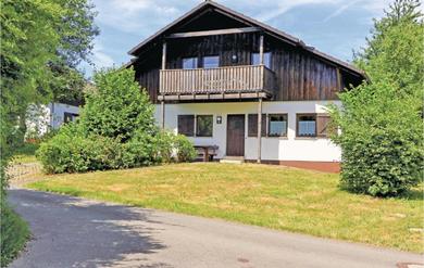 Nice apartment in Thalfang with 2 Bedrooms and WiFi