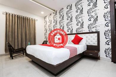 Hotel OYO 2681 Hotel Madhuram Palace