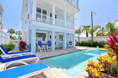 Holiday home Luxury 3-Story Home Steps to the Beach, Heated Pool, Elevator, SPECIAL RATES MAY