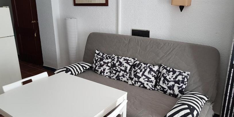 Apartments ESTUDIO grande con COCINA Wi-Fi hasta 4 personas