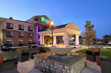 Отель Holiday Inn Express - Colorado Springs - First & Main, an IHG Hotel