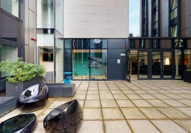Apartments Trendy Hammersmith Studio - FREE WIFI, GYM and CINEMA ROOM - IQ Hammersmith