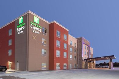 Отель Holiday Inn Express & Suites - Goodland I-70, an IHG Hotel