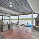 Дом отдыха Waterfront Home with Boat Launch, 30 Mi to NOLA