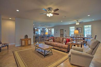Holiday home Charming Anna Ranch Home on 13 Serene Acres!