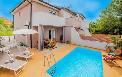  Awesome home in Klimno with 2 Bedrooms, WiFi and Outdoor swimming pool