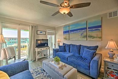 Apartments Soothing Oceanview Condo with Direct Beach Access!