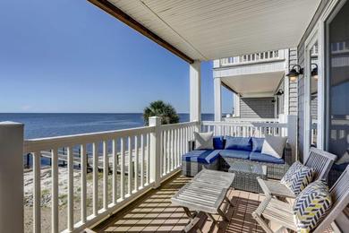 Апартаменты Carrabelle Condo Beach and Fishing Pier Access