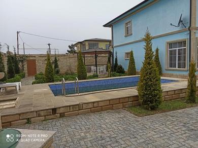 Вилла Sea breeze side family holiday house, villa, with yard and pool.