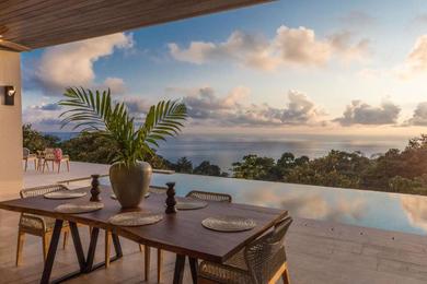 Отель RESOL Secluded Ocean-view luxury in the Jungle