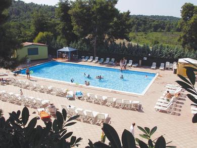 Guest house Villaggio Club Baia di Paradiso
