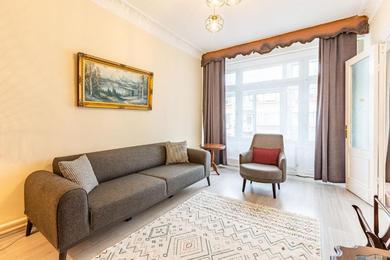 Апартаменты Charming Apartment Surrounded In Kadikoy