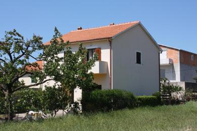 Apartments Apartments with a parking space Turanj, Biograd - 6212