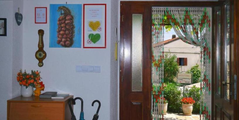 Holiday home Holiday House Loredana for 6 persons in peacefully Paz, central Istria
