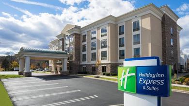 Resort Holiday Inn Express and Suites Stroudsburg-Poconos, an IHG Hotel