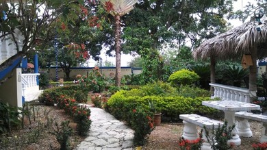 Hostel Sana El Jardin Secreto