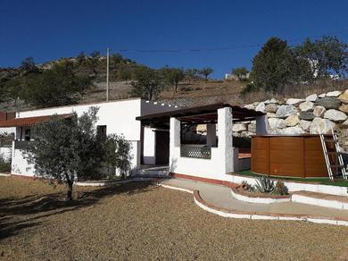 Holiday home Casa Caballo a private cottage in Lubrin