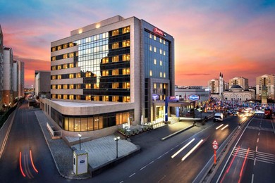 Отель Hampton by Hilton Istanbul Kayasehir