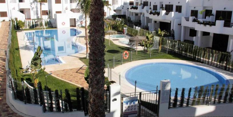 Apartments Casa Pingo apartamento de lujo en la playa con piscina comunitaria