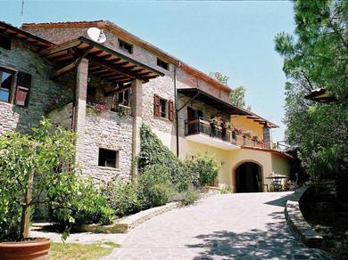 Дом отдыха Farmhouse in Monte s Maria Tiberina with stables