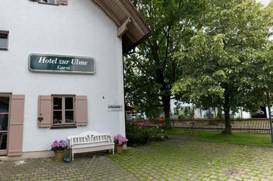 Отель Hotel zur Ulme