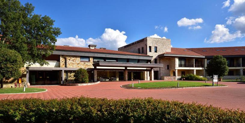 Отель Mercure Petriolo Siena Terme Spa Hotel