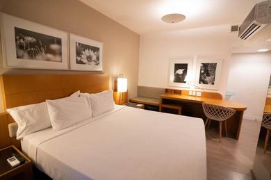Hotel H2 Platinum Lourdes