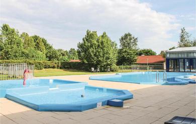 Awesome home in Gramsbergen w/ Indoor swimming pool, WiFi and 3 Bedrooms