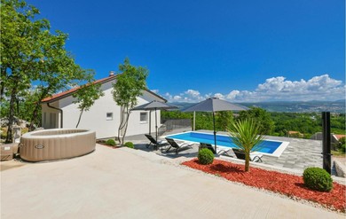 Holiday home Awesome Home In Drum With Outdoor Swimming Pool, Jacuzzi And 3 Bedrooms