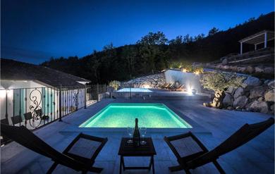 Holiday home Nice Home In Buzet With Jacuzzi, Private Swimming Pool And 7 Bedrooms