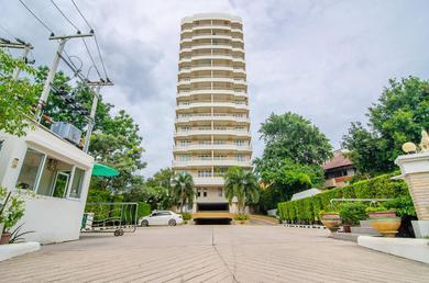Apartments Baan Hansa