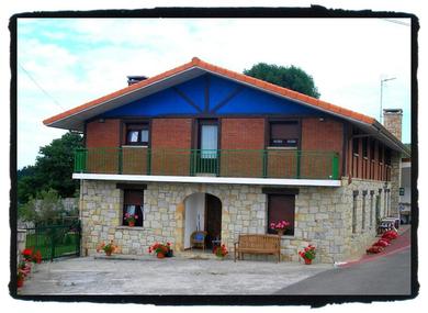 Guest house Alojamiento Rural ELORTATXU