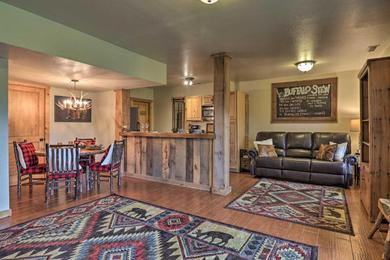 Apartments Cozy Whittier Retreat with Porch and Mtn Views!