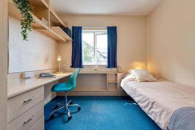Студенческая гостиница For Students Only - Cosy Ensuites with Shared Kitchen at Upper Quay House Student Accommodation in the heart of Gloucester