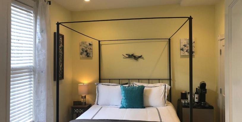Апартаменты Luxurious Private Suites in Downtown Charleston