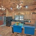 Holiday home Lovely Lake Hartwell Retreat Dock, Deck and Grill!