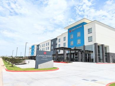 Отель Candlewood Suites - Tulsa Hills - Jenks, an IHG Hotel