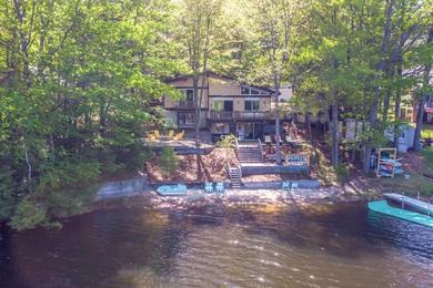 Holiday home Dreamy Belleau Lake Getaway with Beach and Hot Tub!