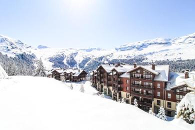 Apartments 2 Bed Ski in and Ski out Luxury Apt in 5 star Residence