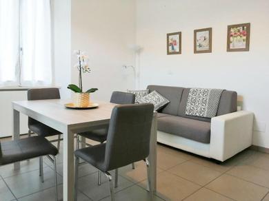 Apartments Appartamento Aida - near the center with private parking