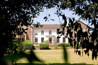 Hotel Glewstone Court Country House Hotel