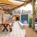 Apartments Family friendly apartments with a swimming pool Sustjepan, Dubrovnik - 17308