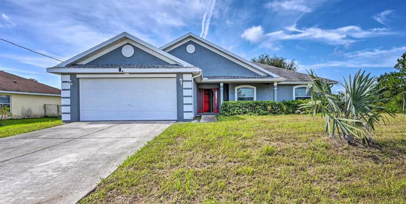 Holiday home Ranch-Style Lehigh Acres House with Big Backyard!
