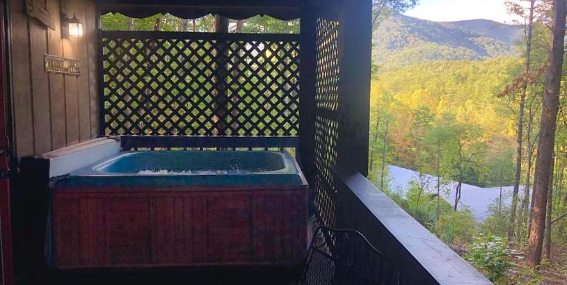 Holiday home Mountain-top Cabin Get-away with Hot tub and a View