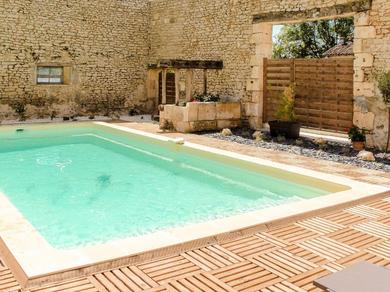 Holiday home Charming holiday home in Aquitaine with Swimming Pool