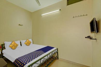 Hotel SPOT ON Sajjan Comfort Near Lalbagh Botanical Garden