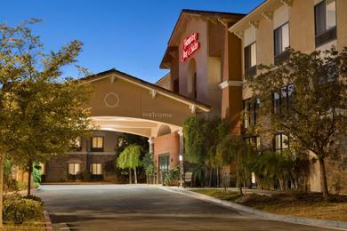 Отель Hampton Inn & Suites Thousand Oaks