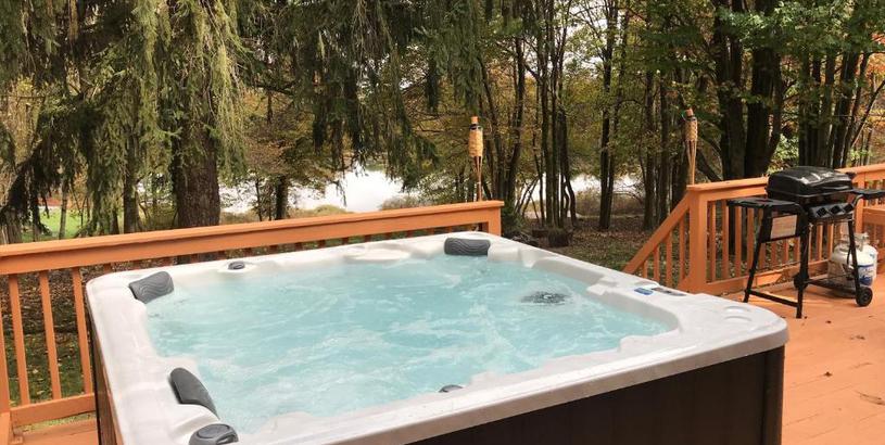 Дом отдыха Gorgeous 5BDR Lakehouse With out door Jacuzzi