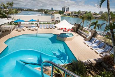 Апарт-отель Tiki Hotel Apartments Surfers Paradise